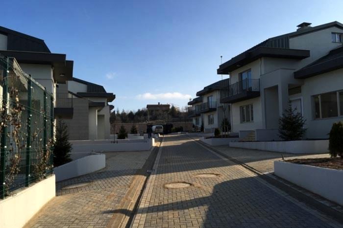 مجمع فلل فيلات إينجيك بارك أنقرة / إينجيك