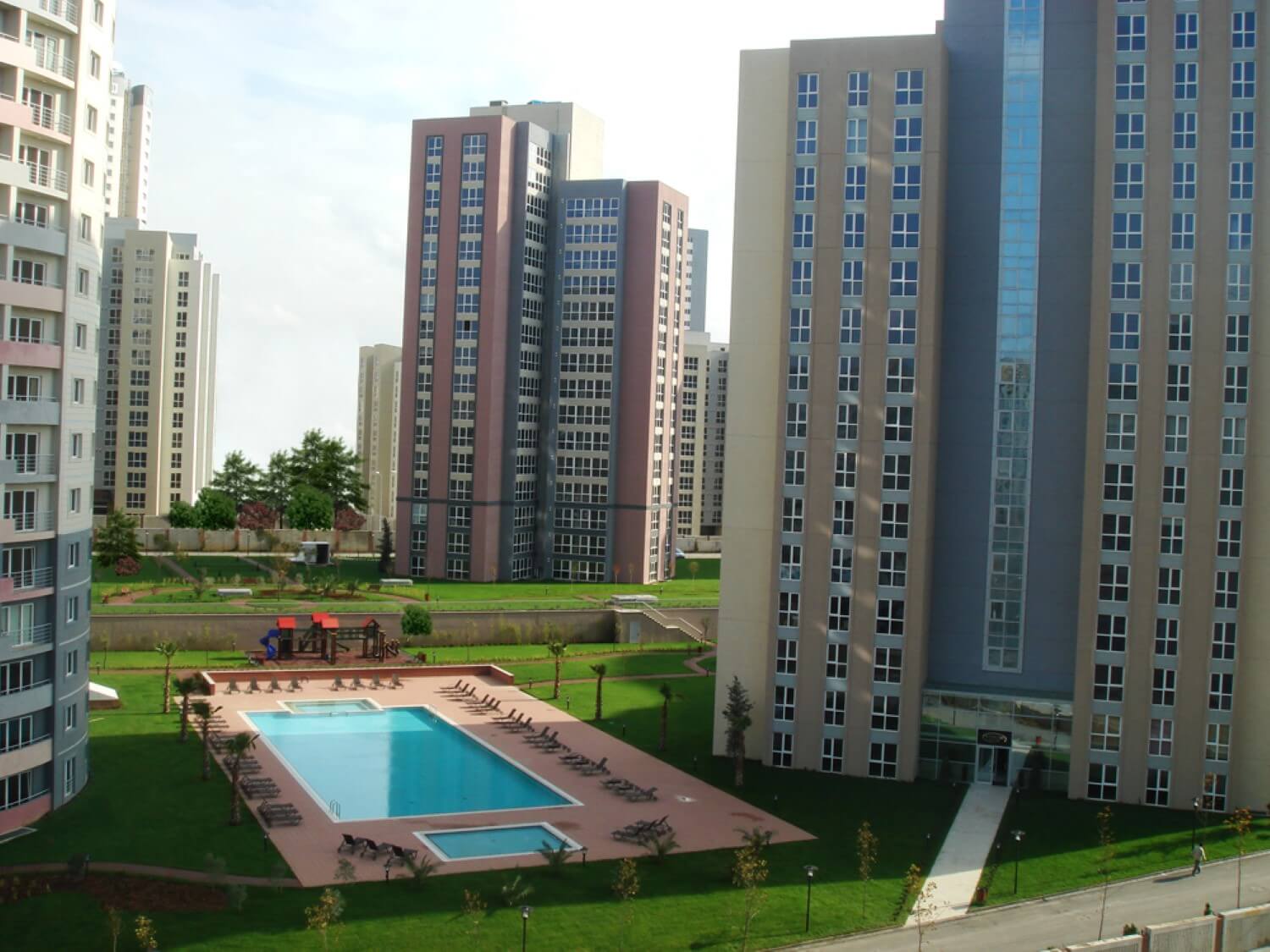 مشروع عقاري مي ورلد أتاشهير اسطنبول الأناضول  أتاشهير