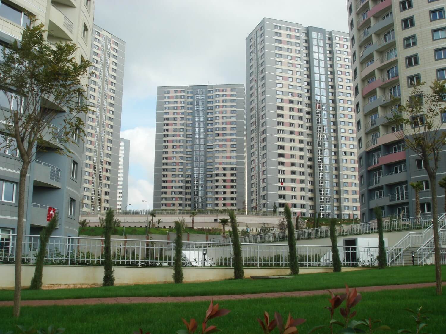 مشروع عقاري مي ورلد أتاشهير اسطنبول الأناضول  أتاشهير