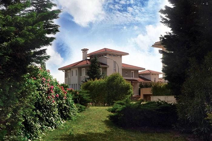 West Wall Marina Villalari Istanbul Europe / Beylikduzu