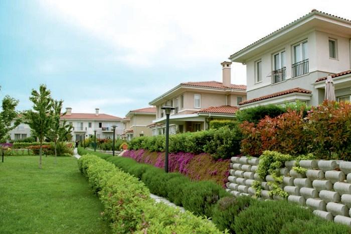 مشروع عقاري منازل دينيز اسطنبول كاليون اسطنبول أوروبا  بيليك دوزو