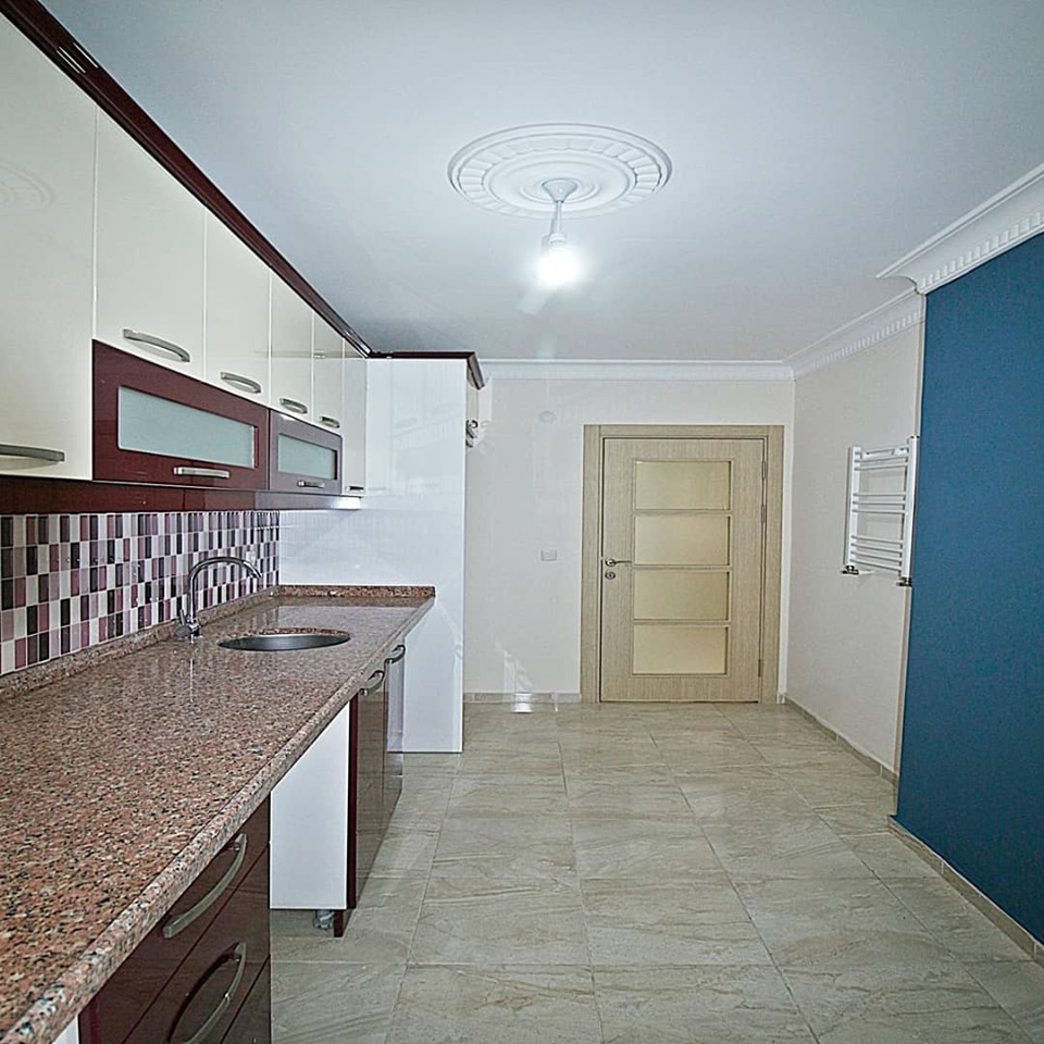 شقة سكنية للبيع في اسطنبول أوروبا بيلك دوزو