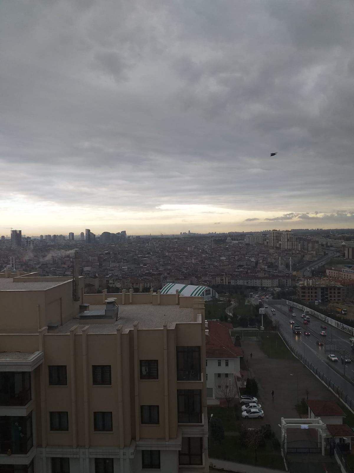 شقة للبيع باطلالة رائعة في اسطنبول إسنلر