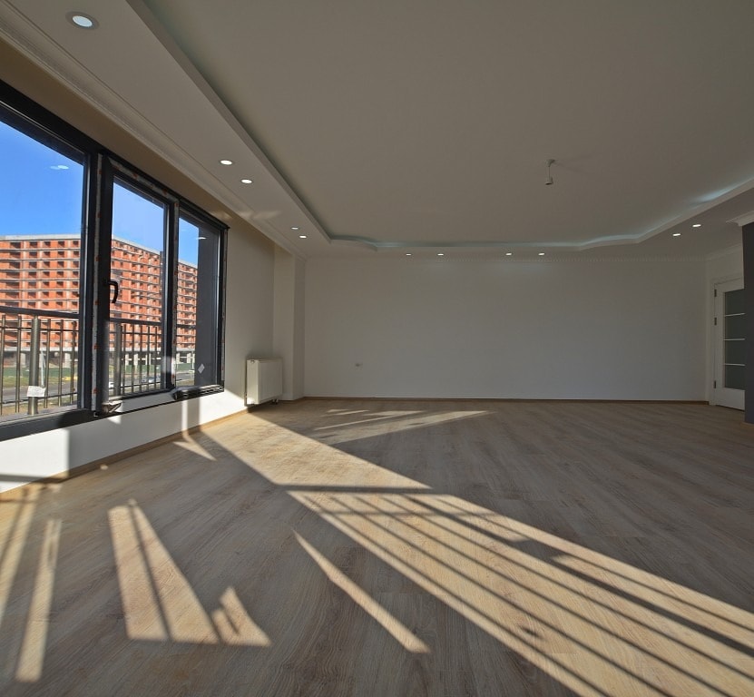 بناء سكني جديد في اسطنبول أوروبا بيلك دوزو