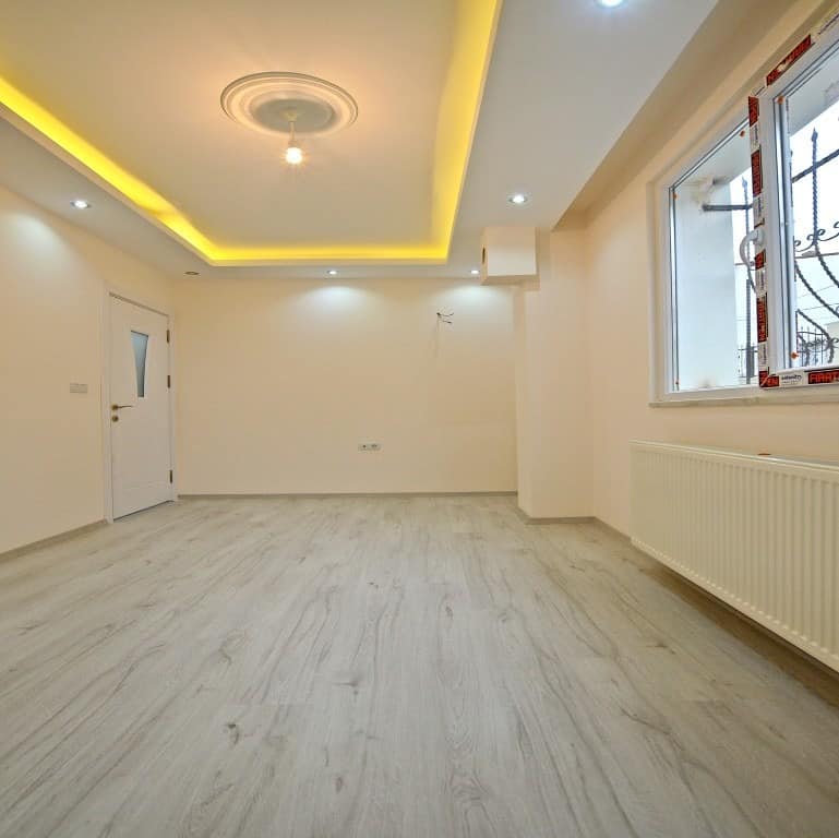 شقة سكنية للبيع في اسطنبول أوروبا بيلك دوزو