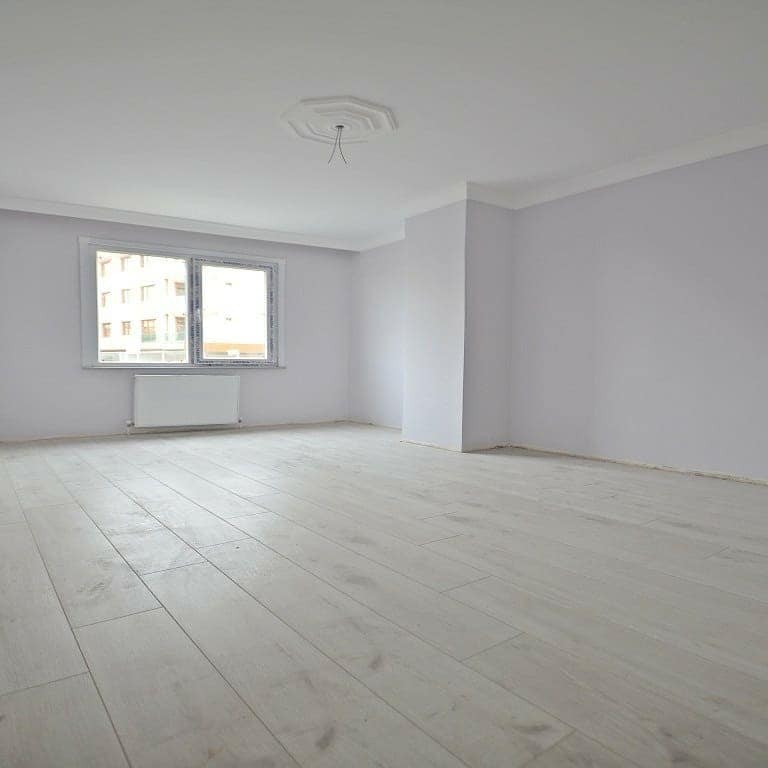 شقة سكنية للبيع في اسطنبول أوروبا بيلك دوزو