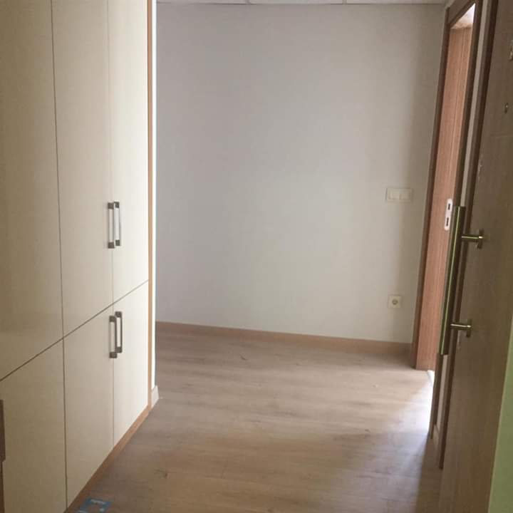 شقة سكنية للبيع في اسطنبول أوروبا / بيلك دوزو