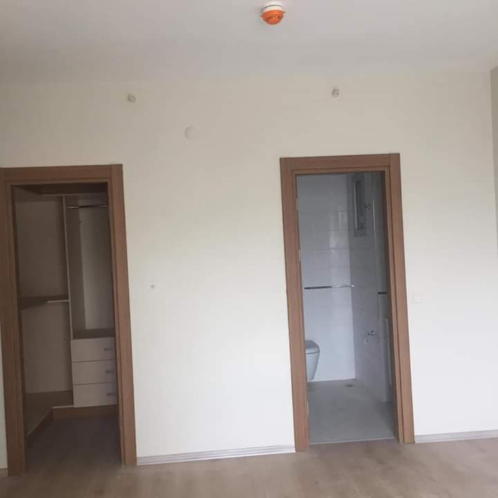 شقة سكنية للبيع في اسطنبول أوروبا / بيلك دوزو